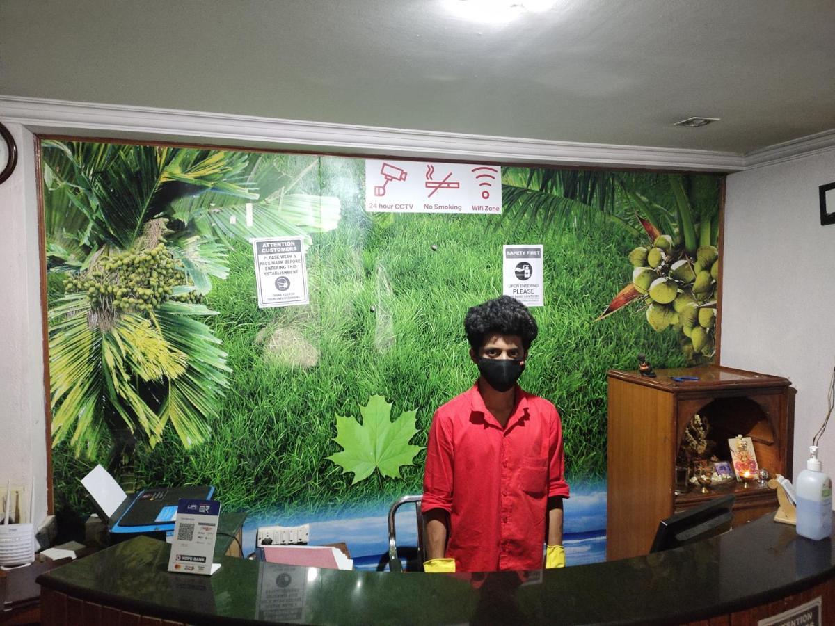 Oyo 431 Hotel Maple In Bangalore Eksteriør bilde